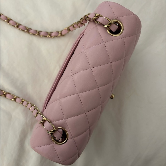 CHANEL π€ 24S Light Pink Lambskin Mini Classic Flap Bag - Picture 13 of 16